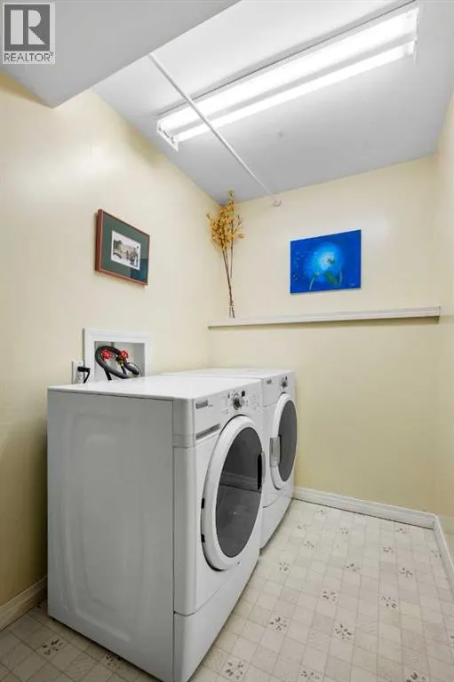489 Lake Ontario Place SE