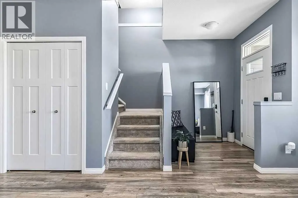 38 Reynolds Gate SW