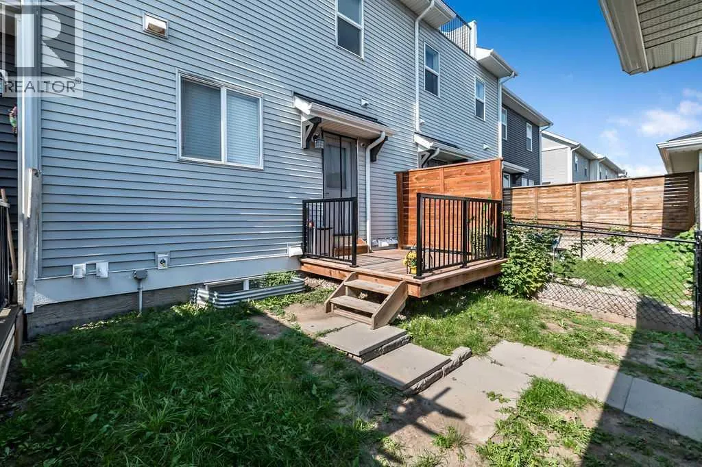 38 Reynolds Gate SW