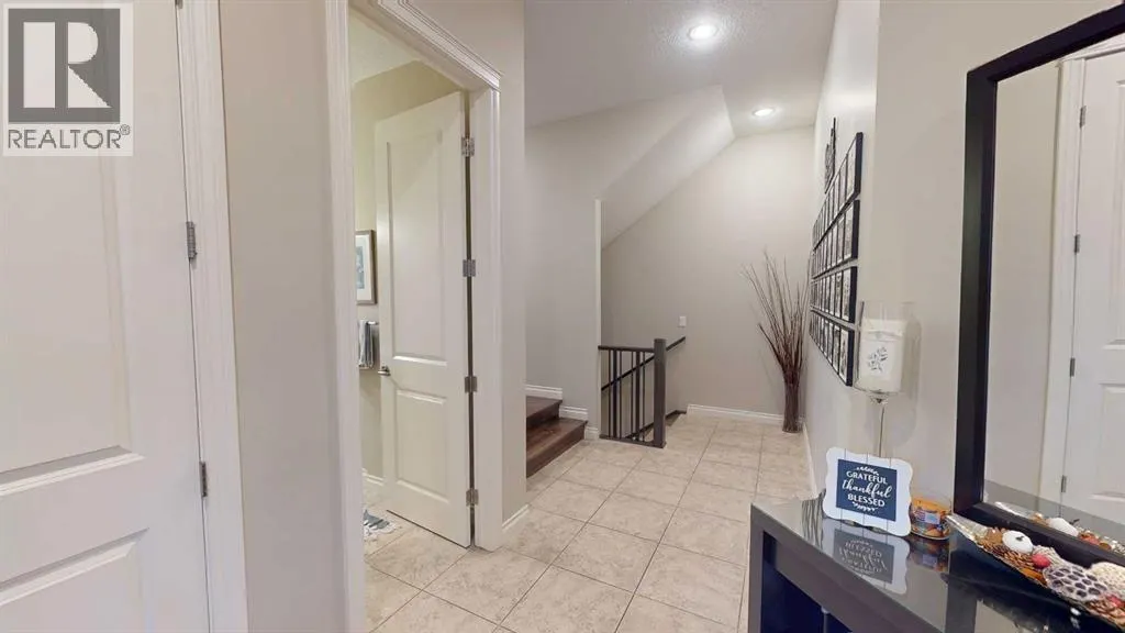 230 Mahogany Place SE