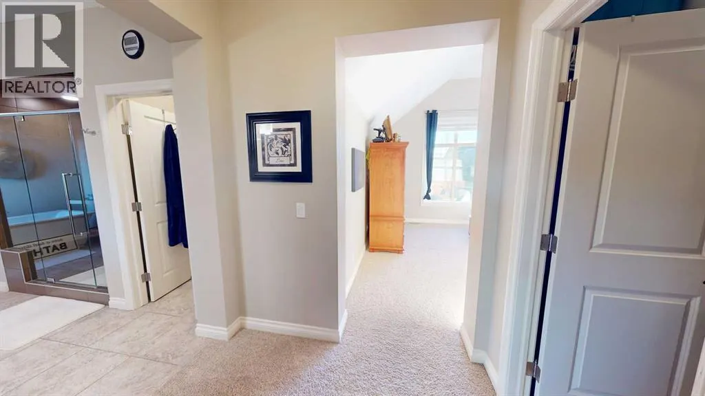 230 Mahogany Place SE