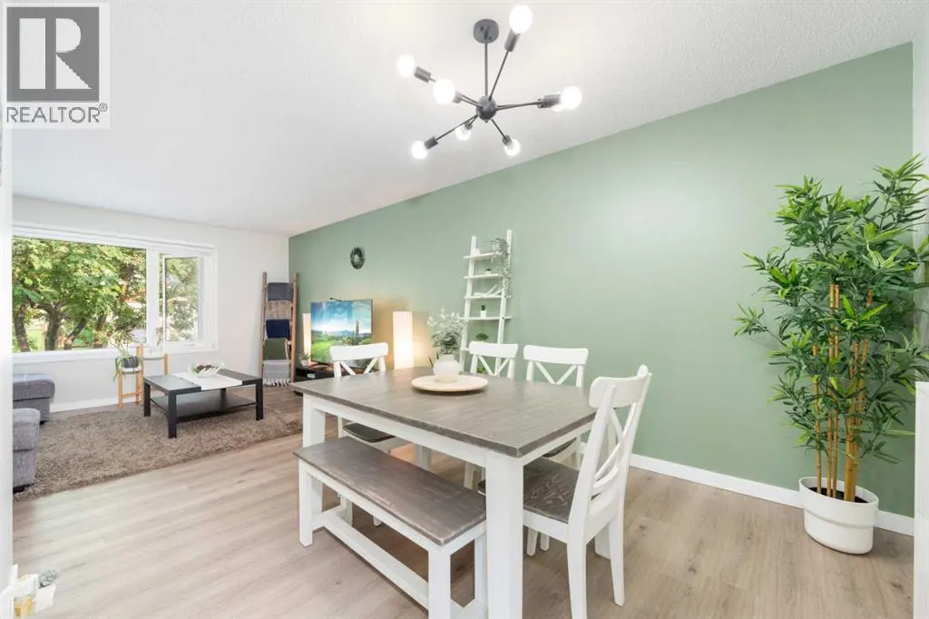 143 Manora Drive NE
