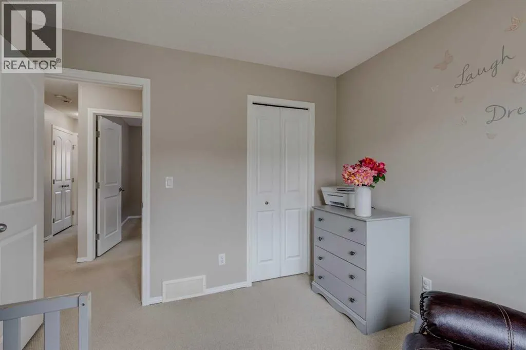 289 Skyview Ranch Boulevard NE