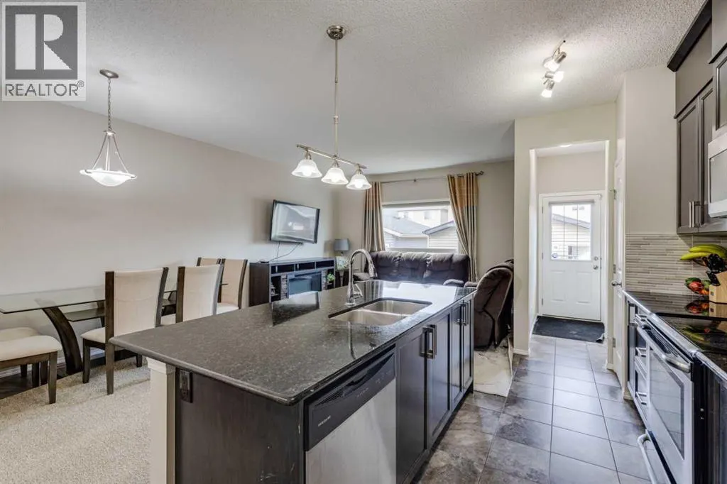289 Skyview Ranch Boulevard NE