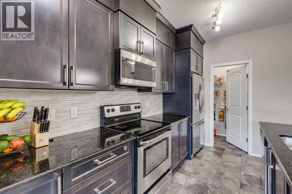 289 Skyview Ranch Boulevard NE
