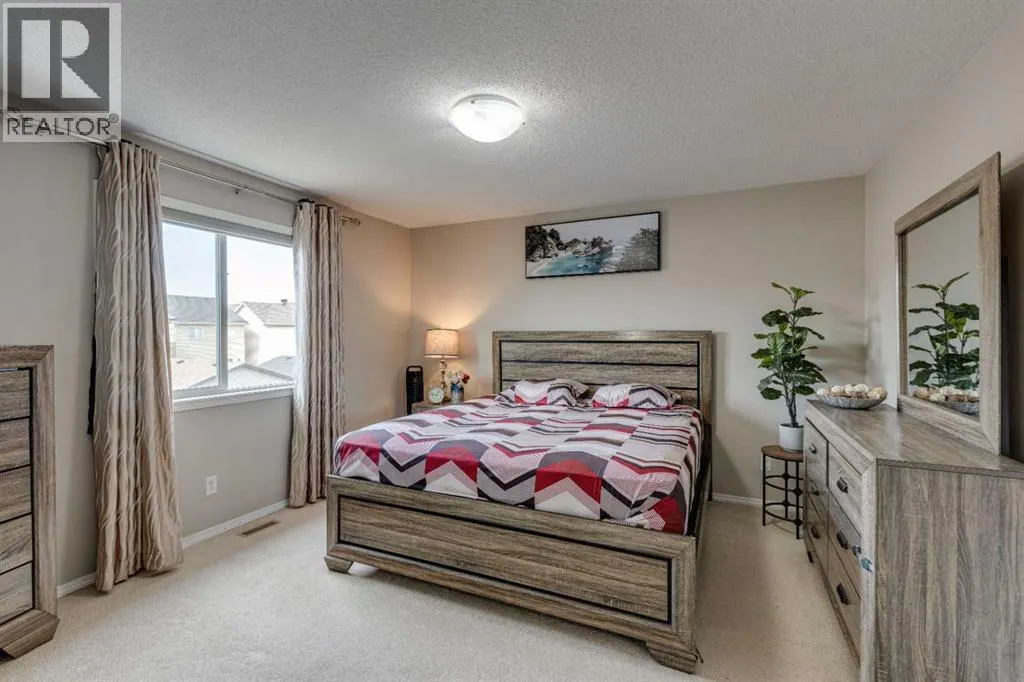 289 Skyview Ranch Boulevard NE