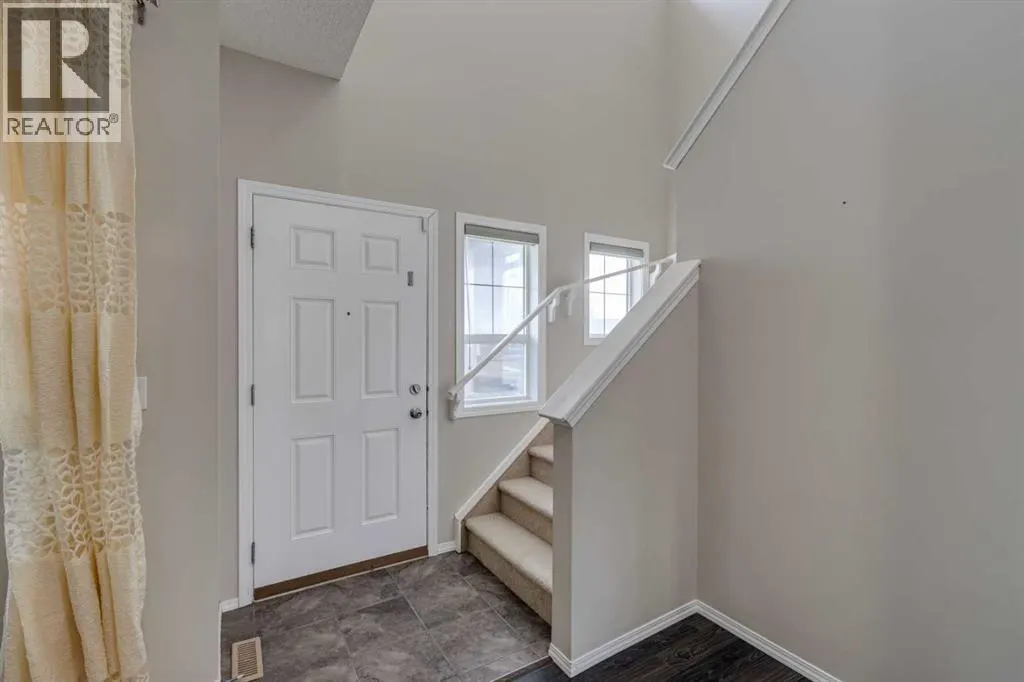 289 Skyview Ranch Boulevard NE