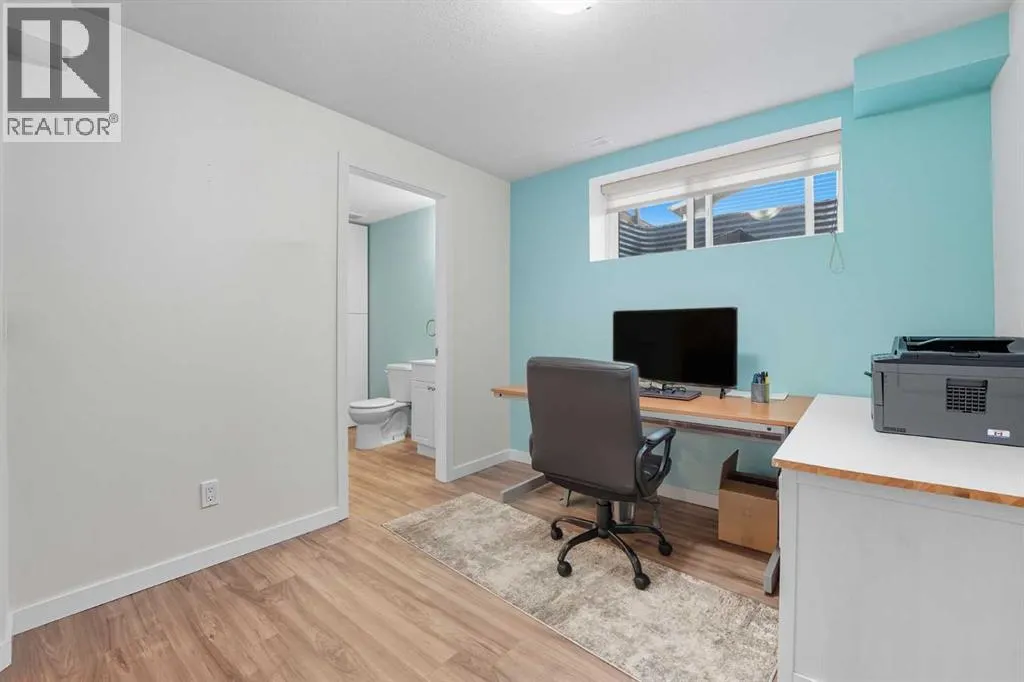 532 Midtown Street SW