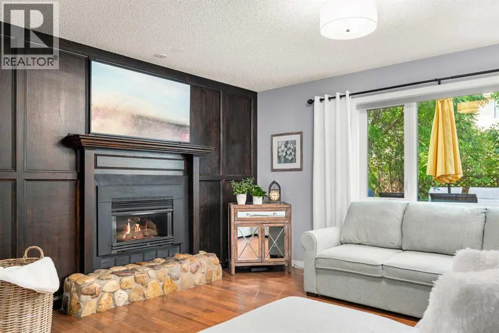 606 Downey Place