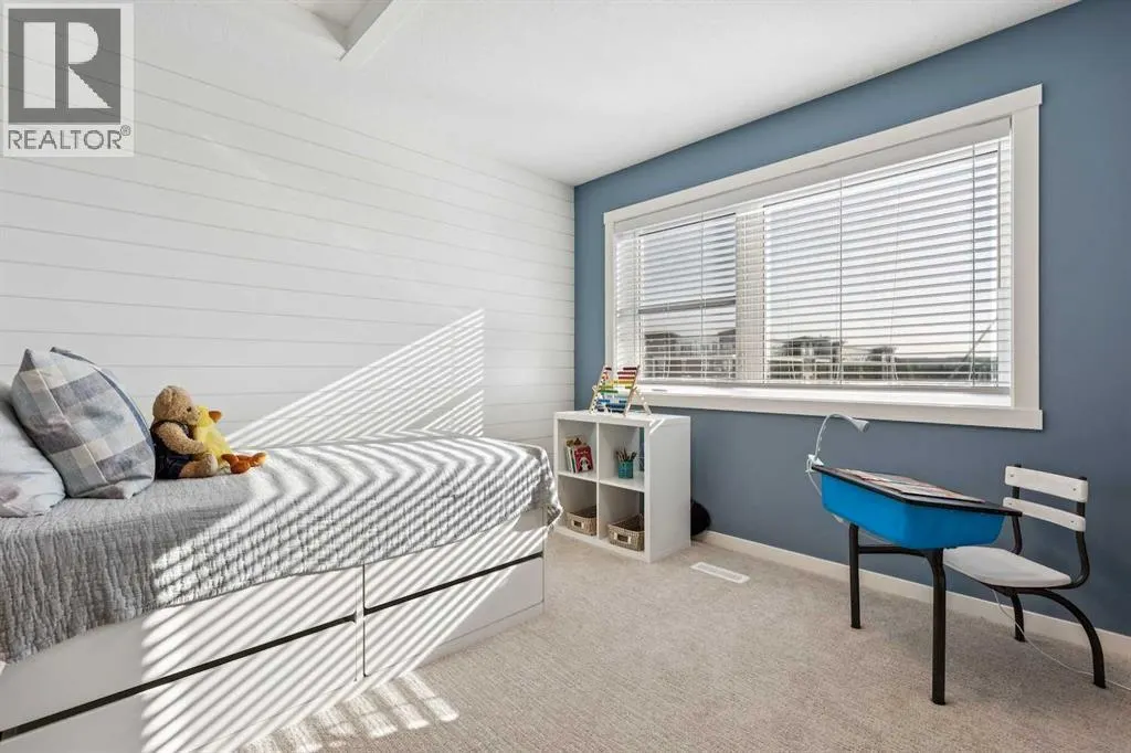 703, 135 Mahogany Parade SE