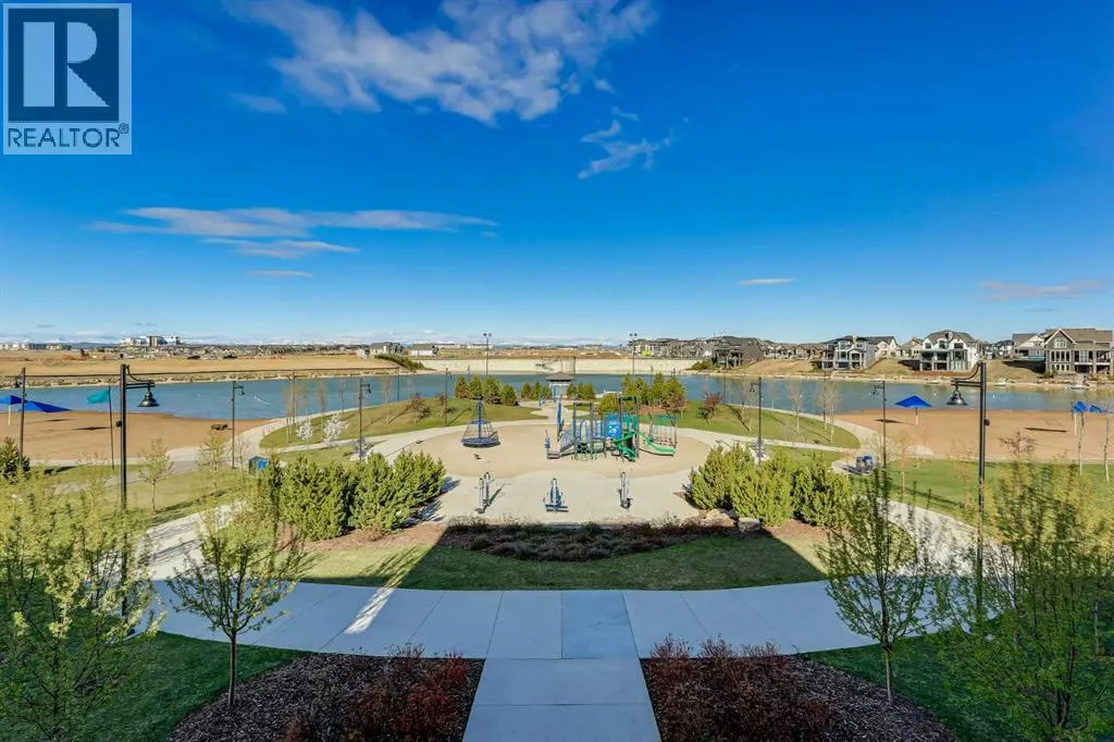 703, 135 Mahogany Parade SE
