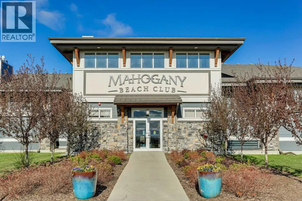 703, 135 Mahogany Parade SE