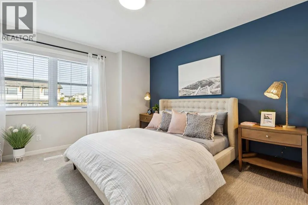703, 135 Mahogany Parade SE