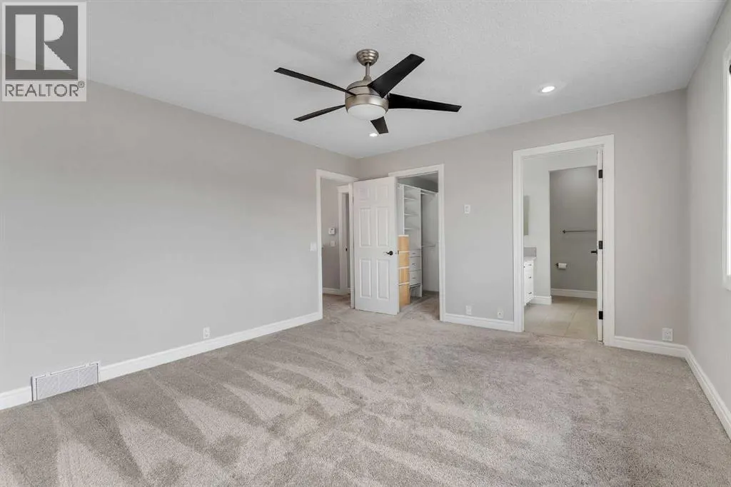 202 Coral Reef Manor NE
