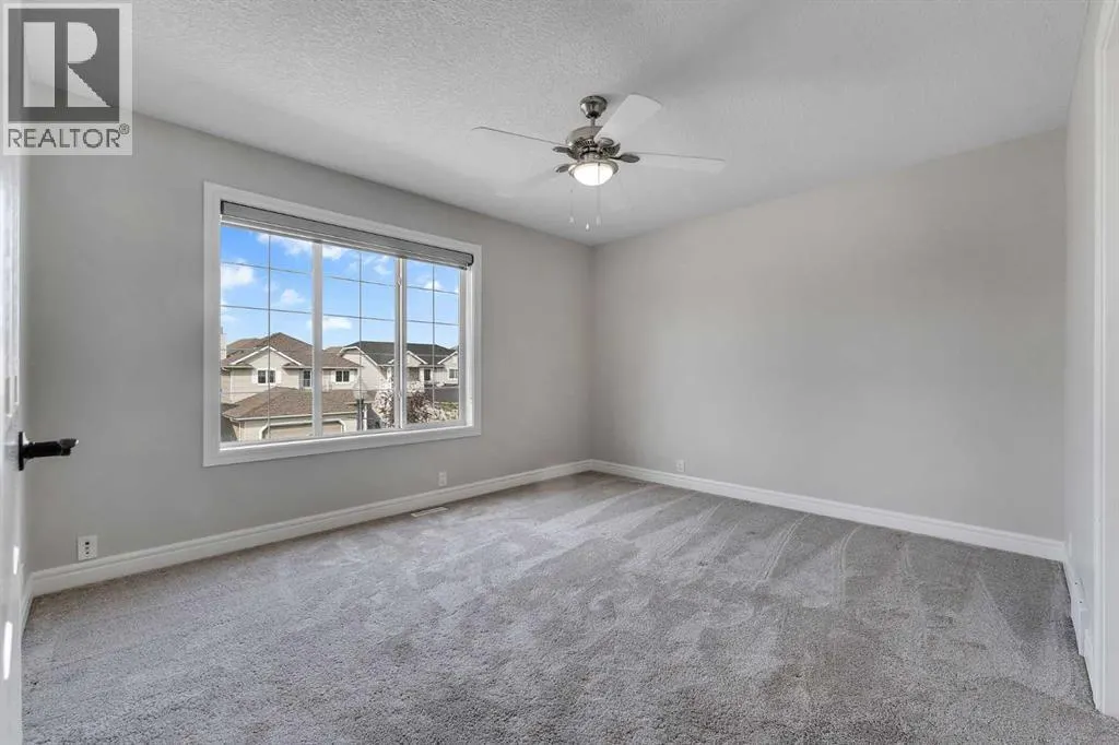 202 Coral Reef Manor NE