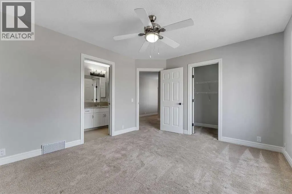 202 Coral Reef Manor NE