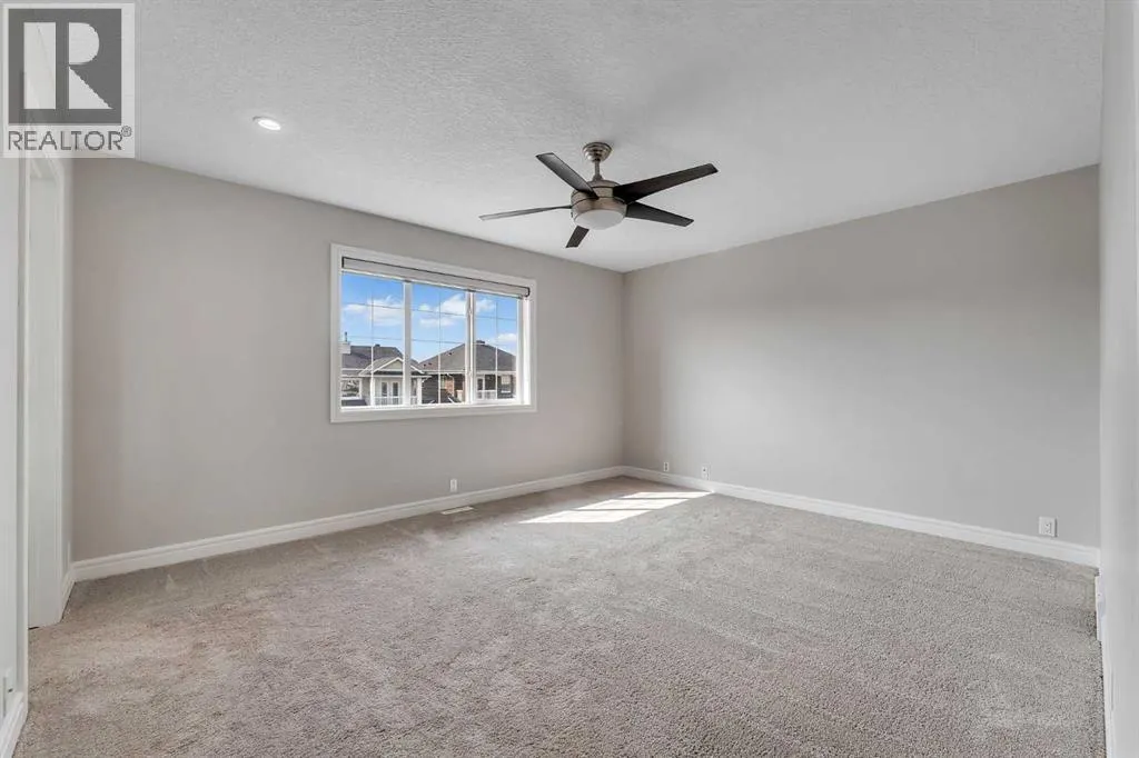 202 Coral Reef Manor NE