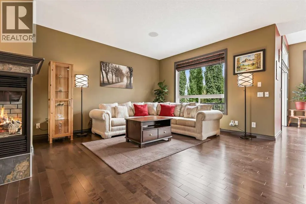 66 Crestbrook Hill SW