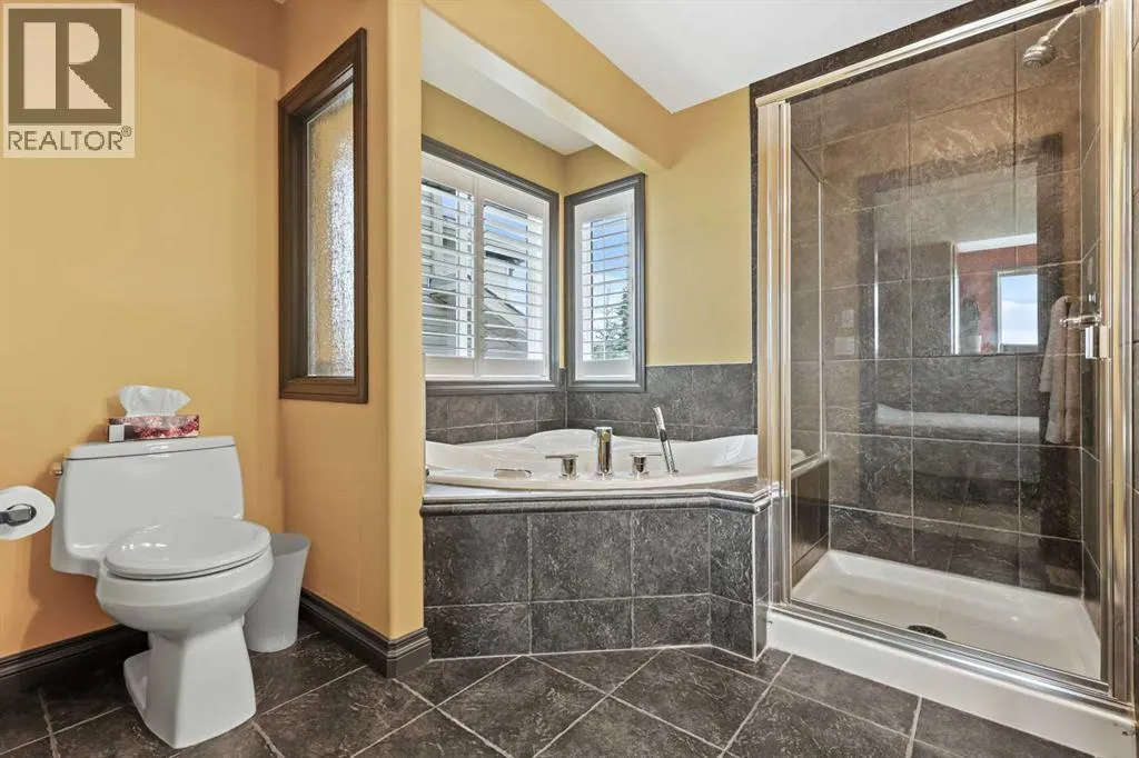 66 Crestbrook Hill SW