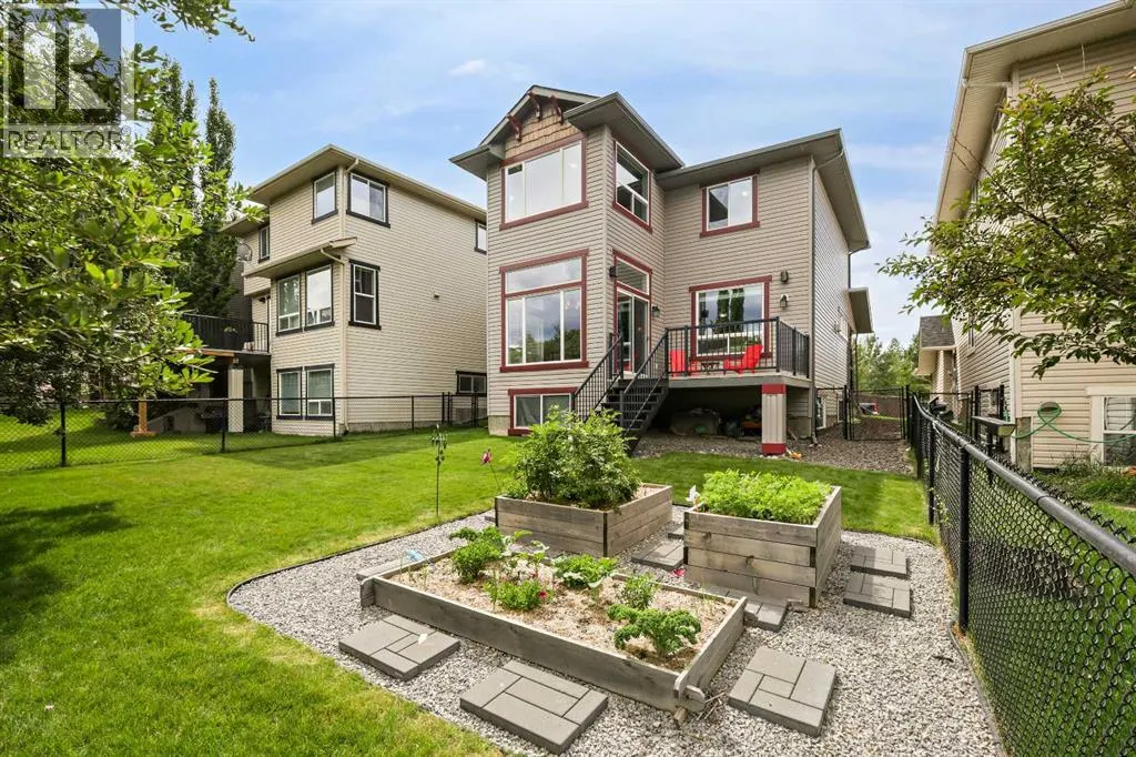66 Crestbrook Hill SW