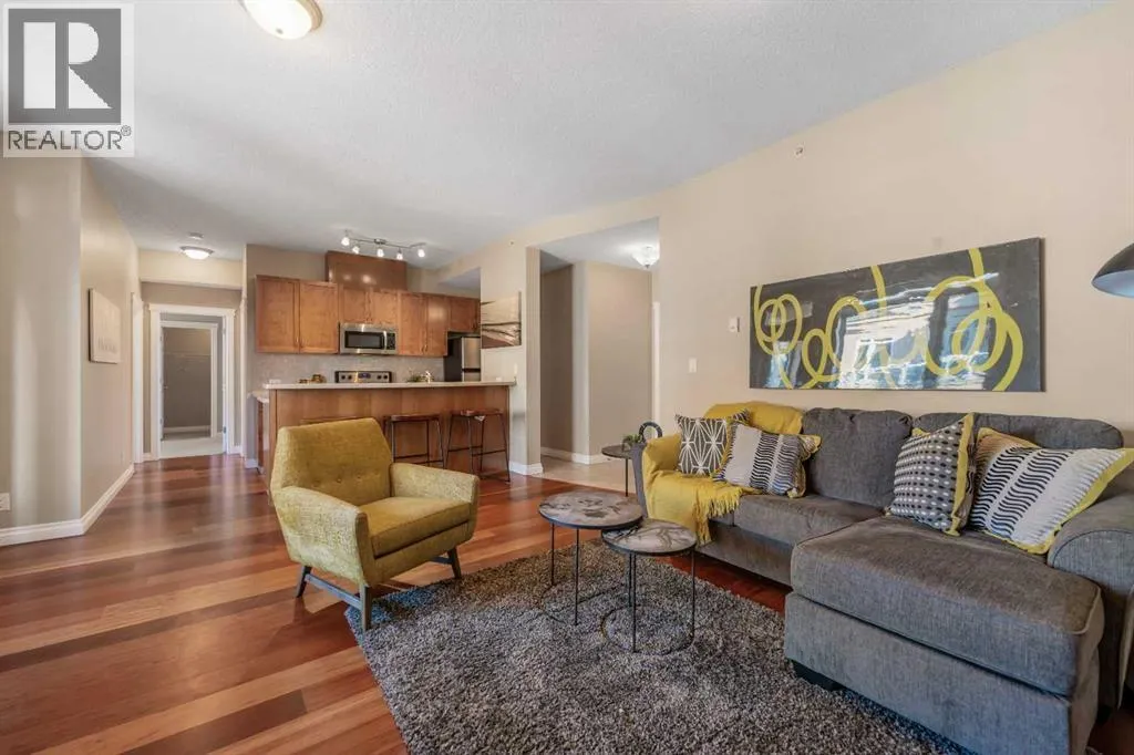 3405, 24 Hemlock Crescent SW