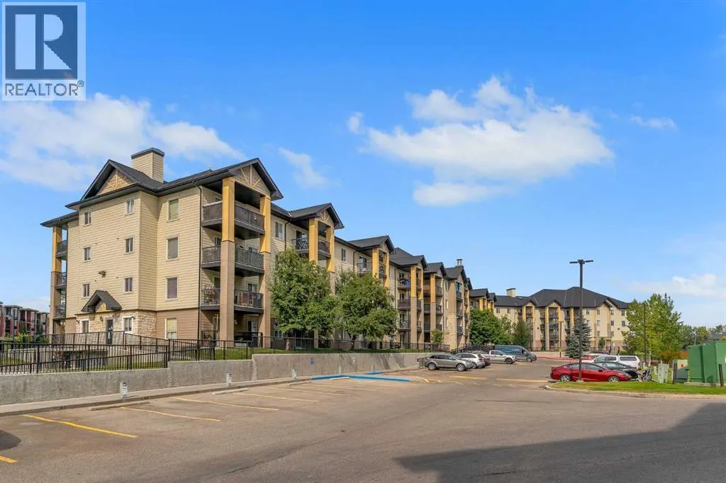 8328, 304 Mackenzie Way SW