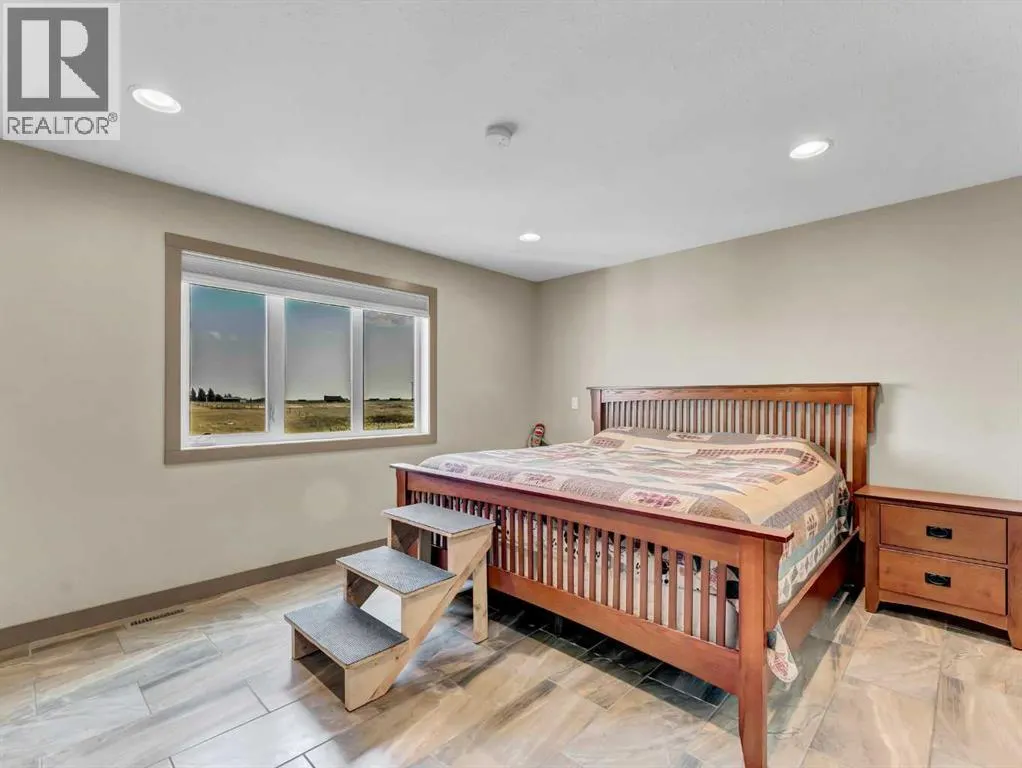6, 12320 Range Road 72