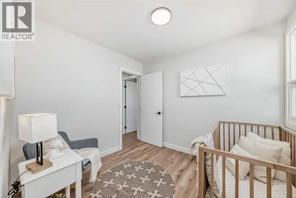 404, 544 Blackthorn Road NE