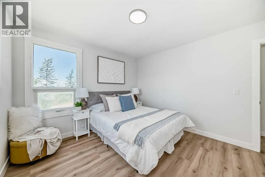 404, 544 Blackthorn Road NE