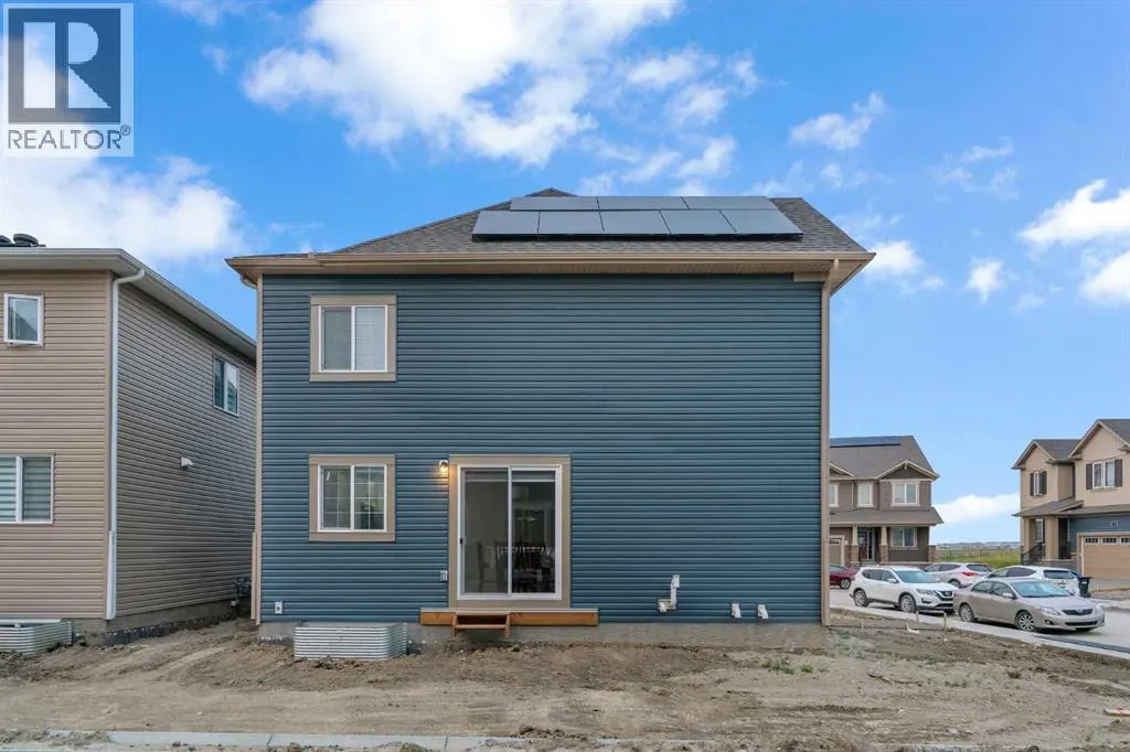 124 Cityside Crescent NE