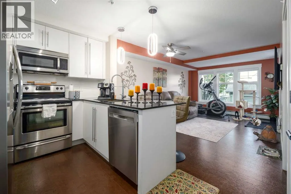 2105, 11 Mahogany Row SE