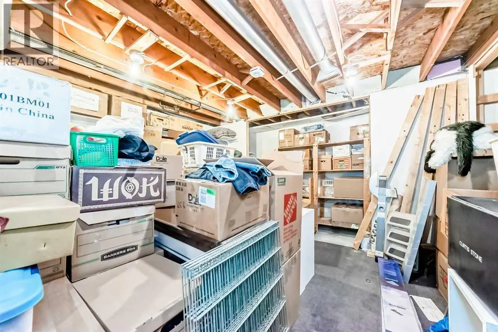 44 Gladstone Gardens SW