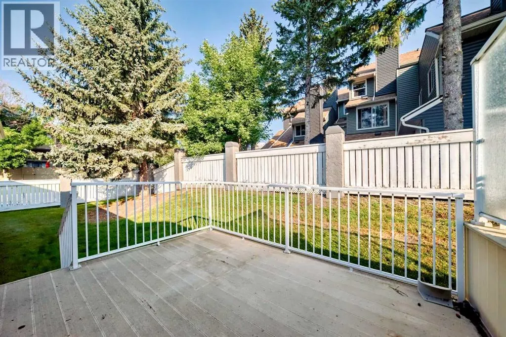 44 Gladstone Gardens SW
