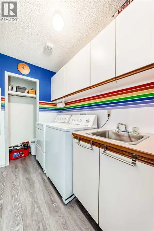 44 Gladstone Gardens SW