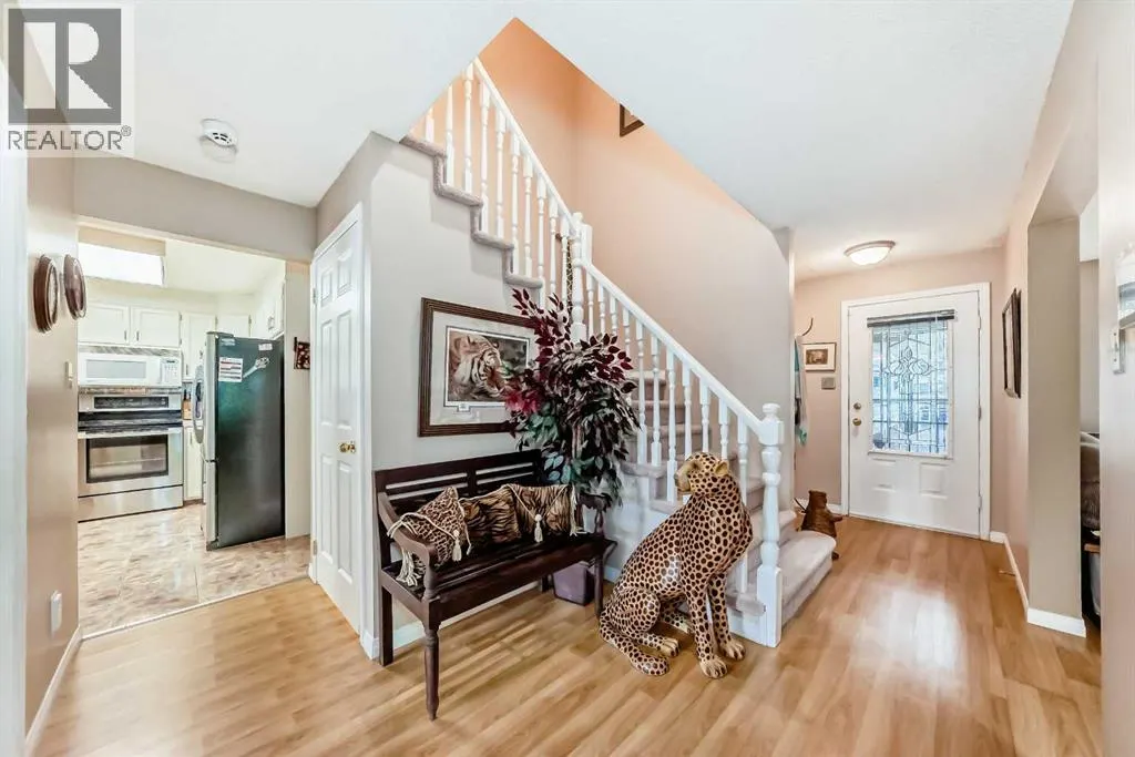 983 Woodbine Boulevard SW