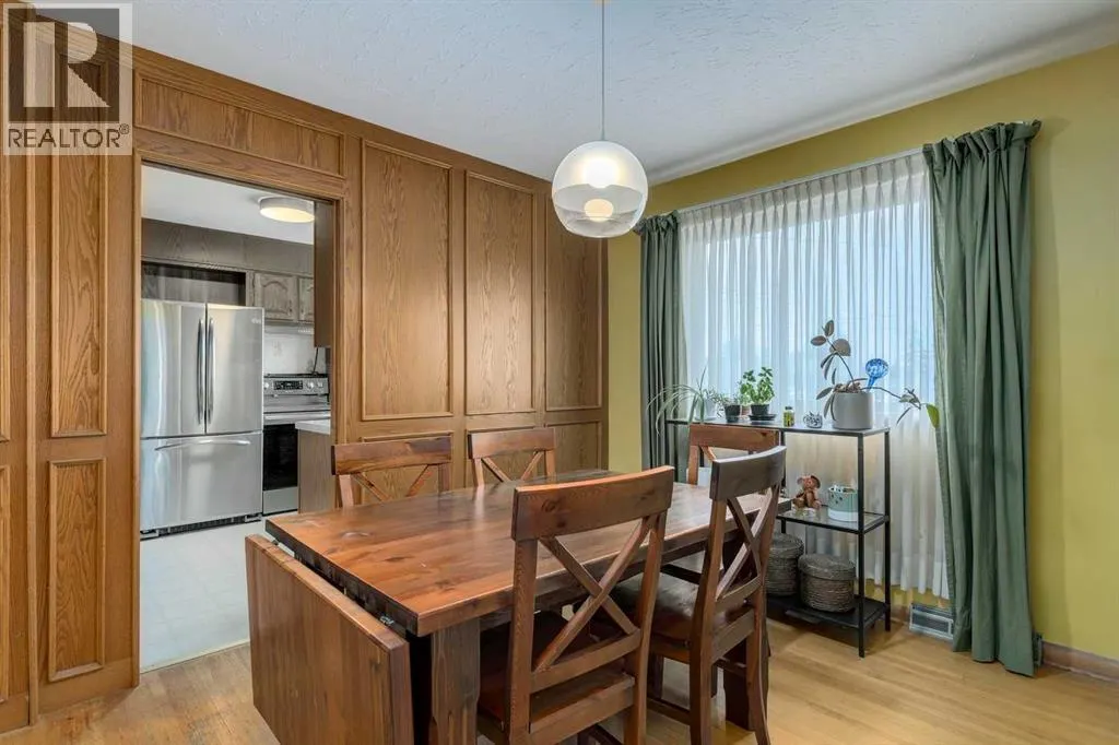 27 Winchester Crescent SW
