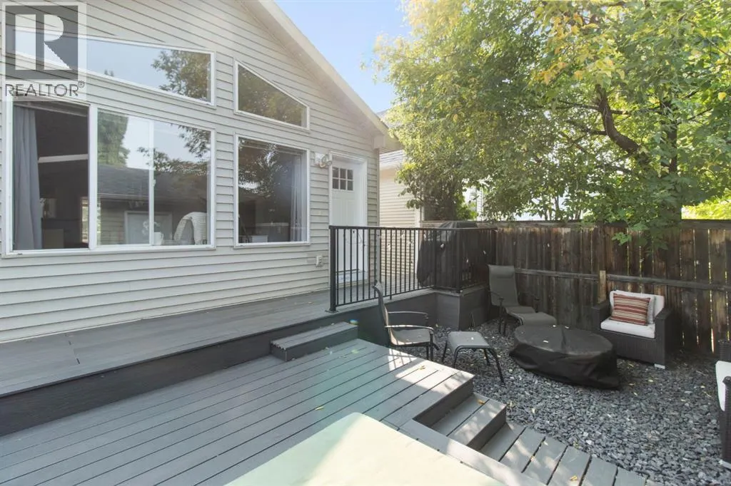 96 Prestwick Heights SE
