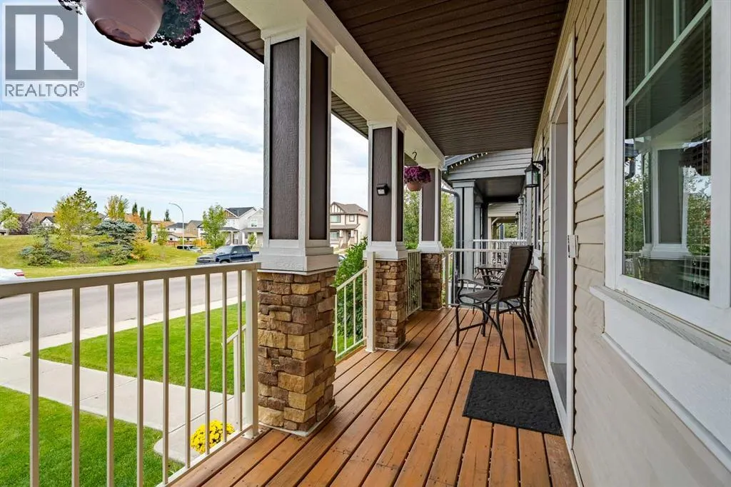 151 Copperpond Square SE