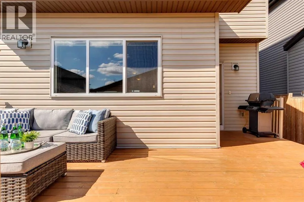 151 Copperpond Square SE