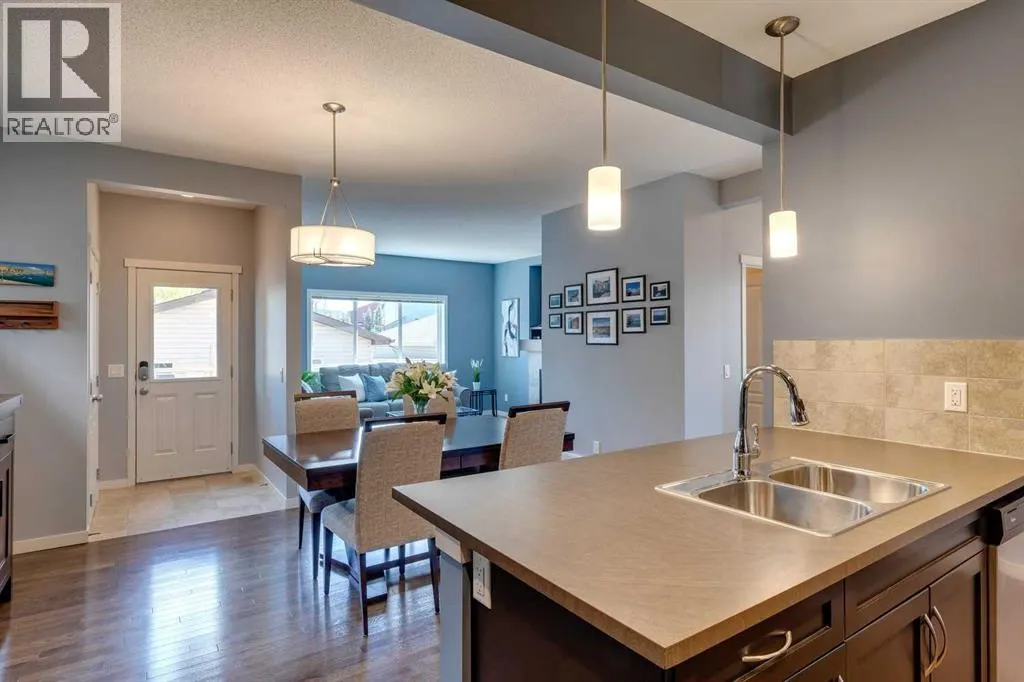 151 Copperpond Square SE