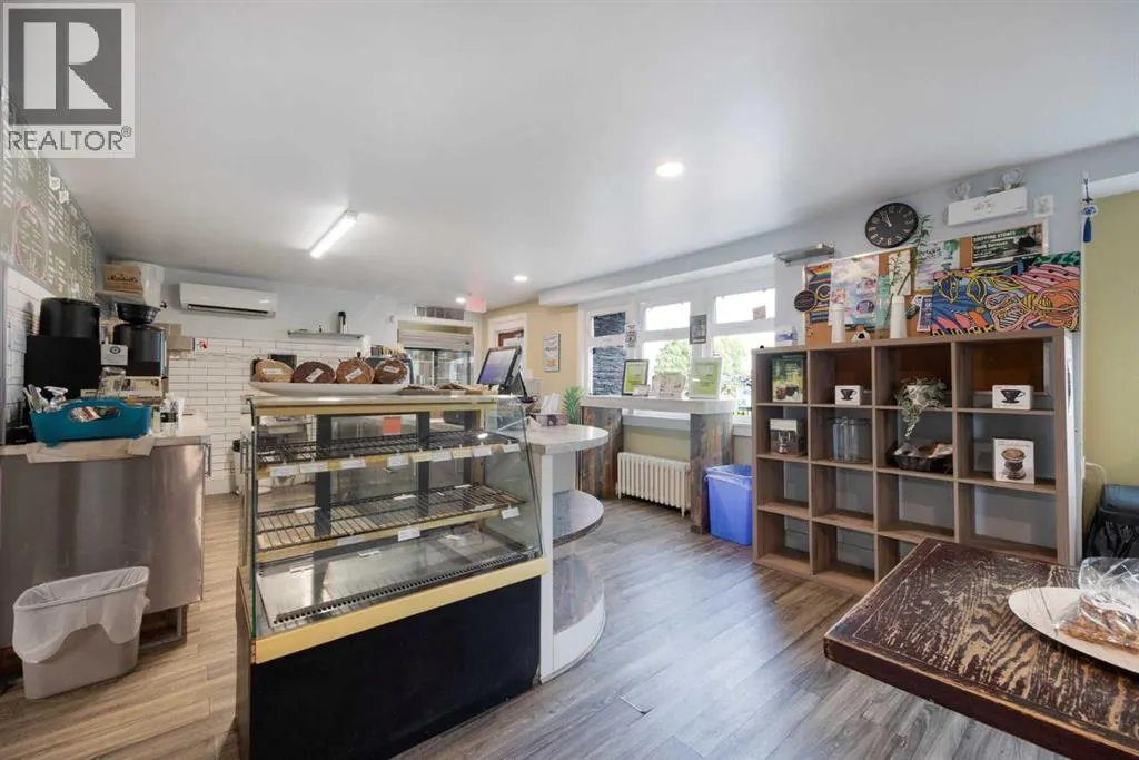10015 MAIN Street