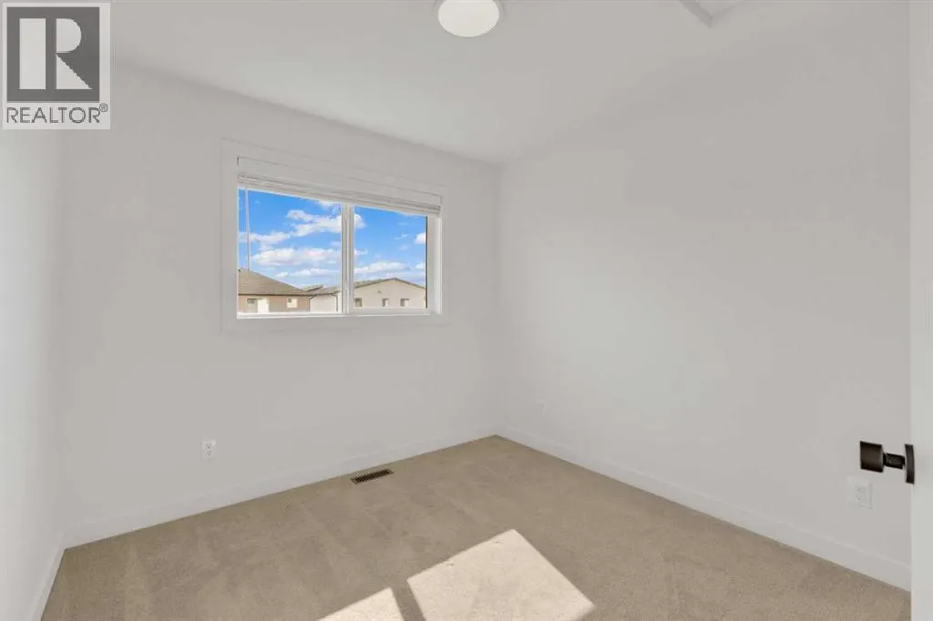 31 Evergreen Way