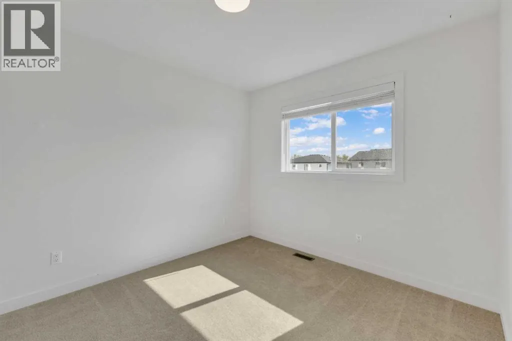 31 Evergreen Way