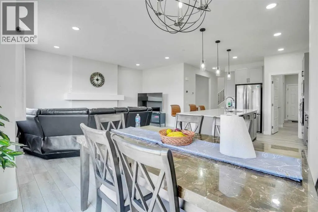 15 Midgrove Drive SW