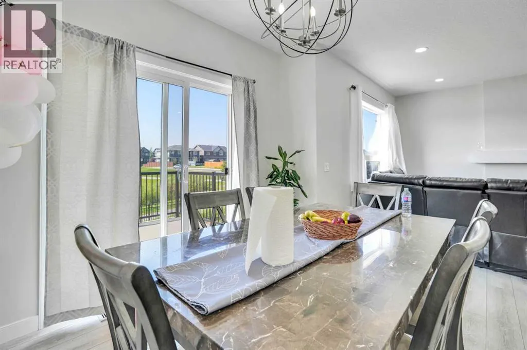 15 Midgrove Drive SW