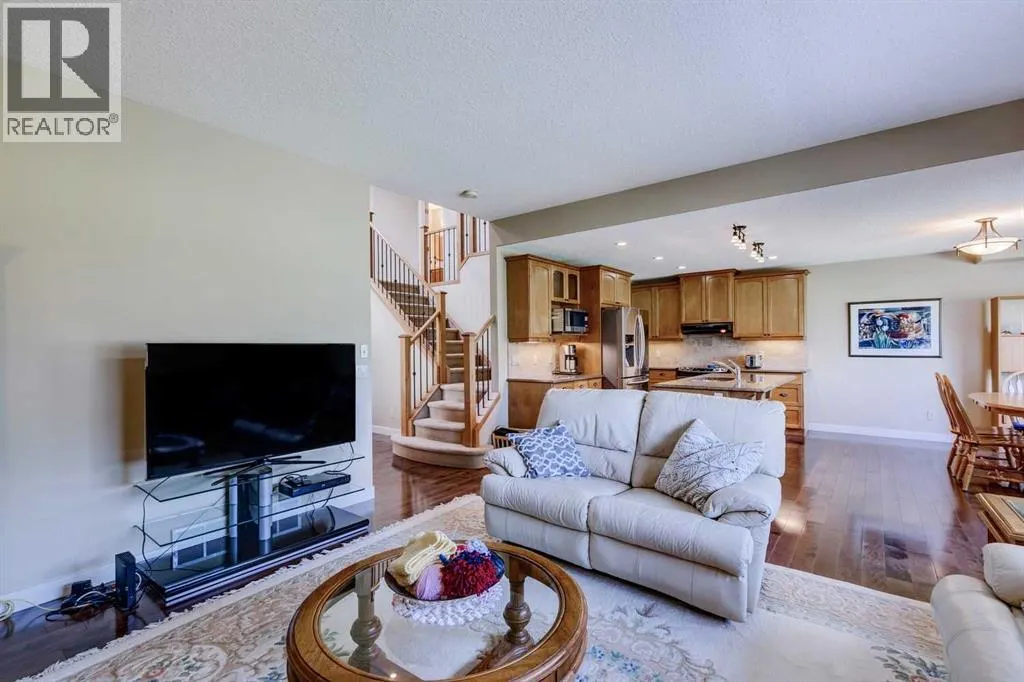 307 Crystal Green Rise