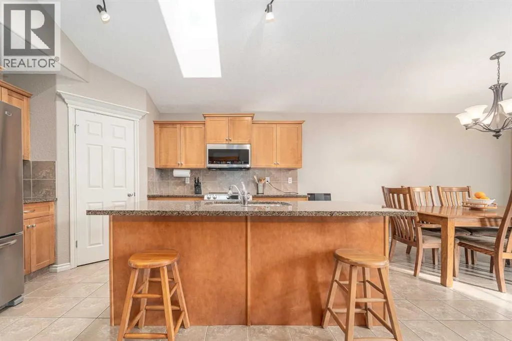 189 Grizzly Terrace N
