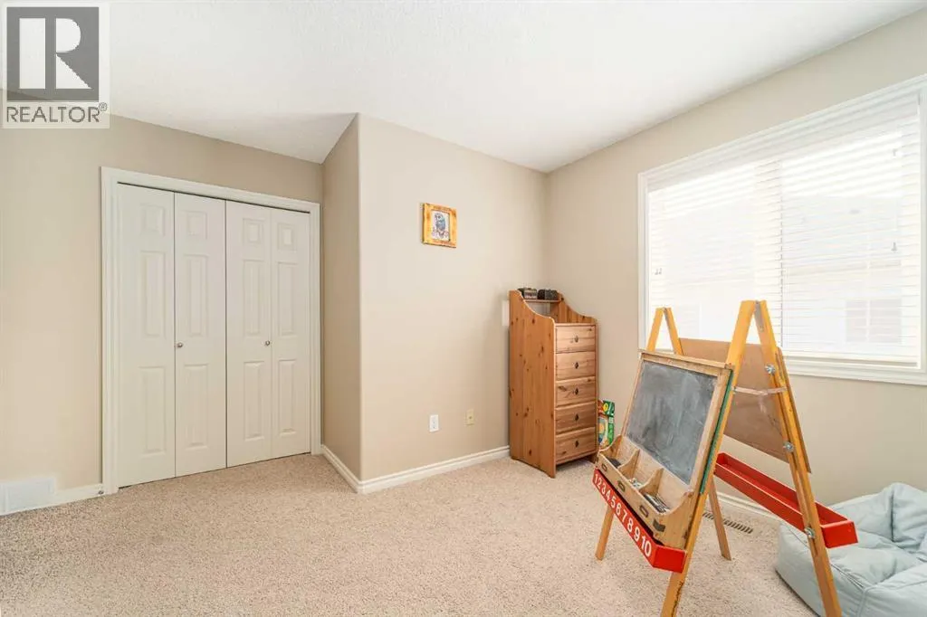 189 Grizzly Terrace N
