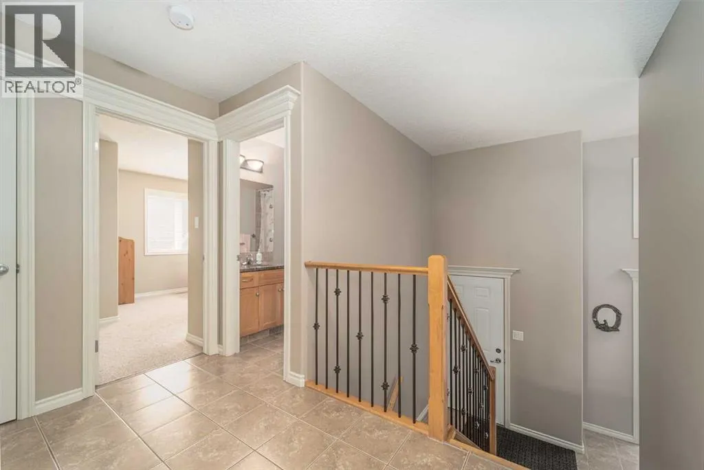189 Grizzly Terrace N