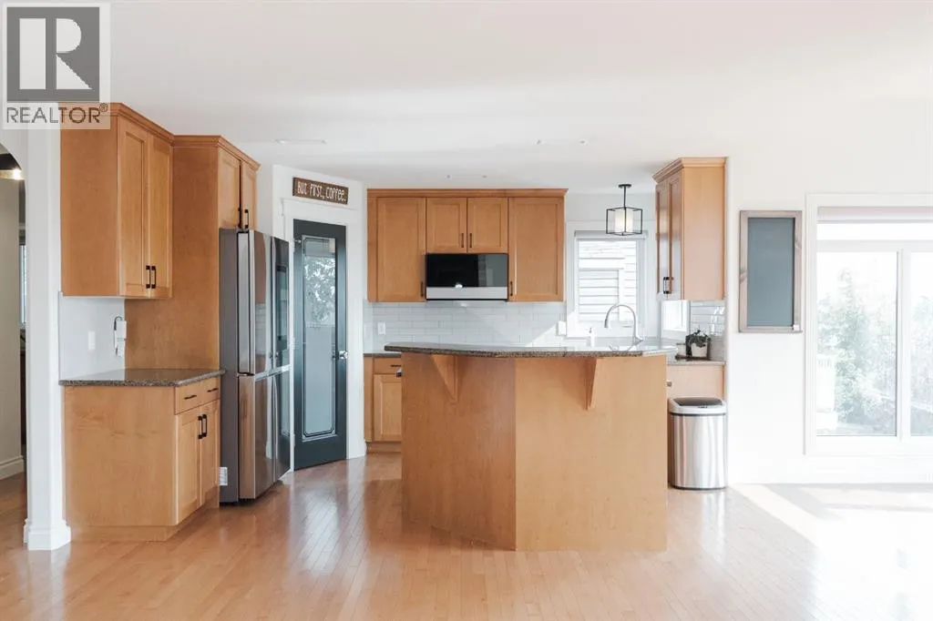 223 Rattlepan Creek Crescent